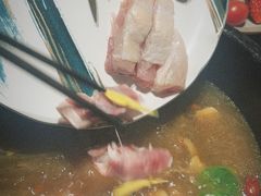 -蘑界·野生菌火锅(深业上城店)