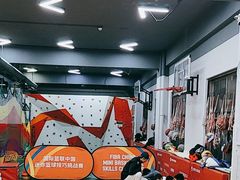 -悦动体能篮球羽毛球网球(三里河店)