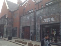 -钟书阁(松江泰晤士小镇店)