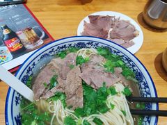 兰州清汤牛肉面-嘻小北·兰州清汤牛肉面(太平洋森活天地店)