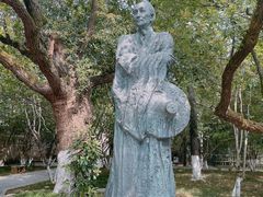 -八大山人梅湖景区