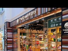 -新华百货CC Park购物广场