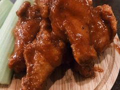 水牛城辣味炸鸡翅-KATCHUP
