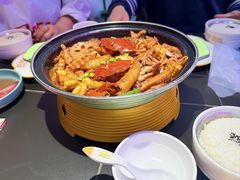 -多嘴超级肉蟹煲(中街恒隆故宫店)