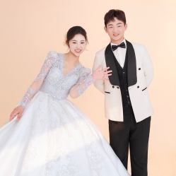 -青禾蒙娜丽莎婚纱摄影(武汉总店)