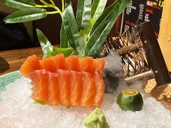 三文鱼刺身-披头士烧鸟居酒屋(王府井店)