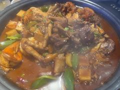 -徐记小怪兽肉蟹煲(中央大街店)