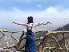-罗田薄刀峰风景区