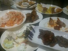 -淄博蓝海国际大饭店·蓝钻国际美食自助百汇(柳泉路店)
