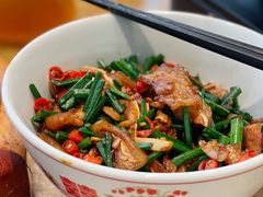 韭花炒卤猪耳-湘邻呷铺·田园家宴(汉基广场店)