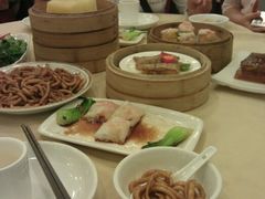蟹肉烧卖，黄金糕-福满园大酒楼(梅林店)