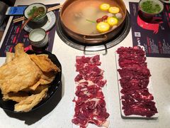 -牛村来人潮汕牛肉火锅(西单店)