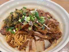 -佬钱湾仔(衣裳街店)