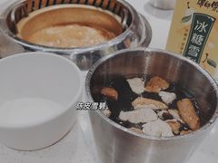 -龍歌自助小火锅(市南金茂湾店)