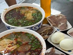 -吾穆勒蓬灰牛肉面·清真(北滨河中路店)