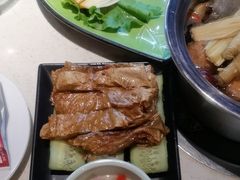 -一叶一世界·素食餐厅(锦华万达店)