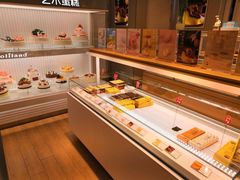 面包甜点陈列柜-好利来(东直门银座店)