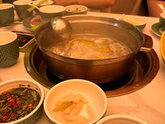 -润园四季椰子鸡火锅(卓越INTOWN店)