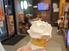 -汉堡王(上海缤谷一期店)