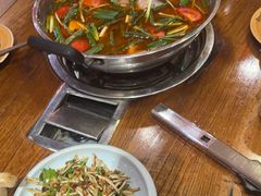 -亮欢寨酸汤鱼(沙冲路店)
