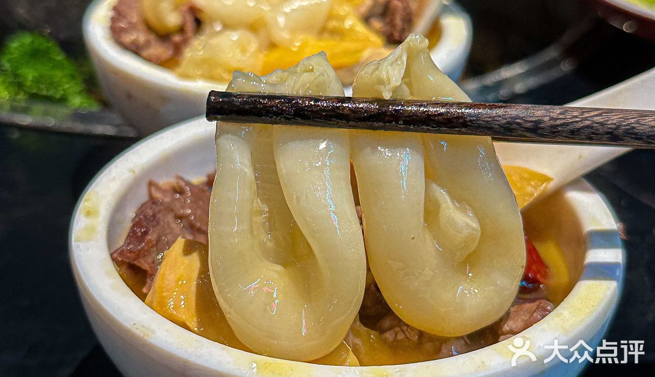生腌三文鱼、生腌虾、生腌血蛤等等口味真的不输给生腌店！