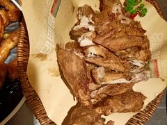 传统香酥鸡-前海沿·青岛菜(大拇指广场石老人店)