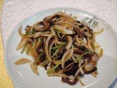 炒鳝鱼丝-卫鼎轩·家宴(水上公园店)