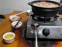 -钰洁腊排骨火锅