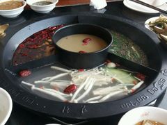 -重庆德庄火锅(体育中心店)