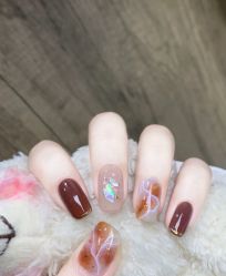 -悦指间美甲美睫