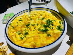 蟹黄豆腐-梧桐餐厅(泉城路店)