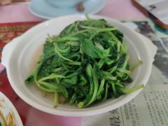 鸡毛菜-蘭心餐厅(进贤路店)