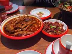 -老闵田螺馆·南昌市井菜·特色小吃(总店)