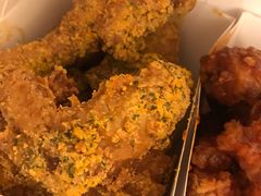 -BHC炸鸡(明洞总店)