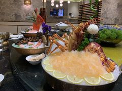 -半岛翡丽海鲜自助餐厅(观风亭店)