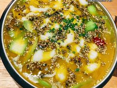 椒麻鱼-川堂风·跷脚牛肉·乐山爆炒(宝山日月光店)