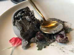 黑芝麻红豆冰糕-三号黄浦会Canton Table