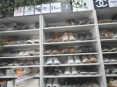 -京伟修鞋洗鞋奢侈品皮具护理店