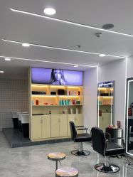 -Coo Hair salon