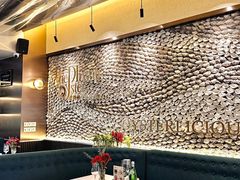 -普朗姆生蚝牛排馆 The Plump Oyster(成都摩方购物中心店)