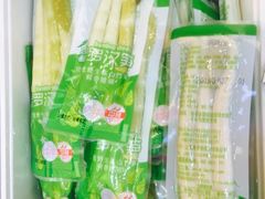 -来伊份(我格广场武宁路店)