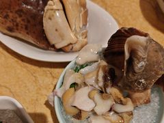 -雍和会海鲜姿造自助(湖东路店)
