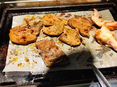 -阪尚皇·原切牛排·烤肉火锅自助(北京路店)