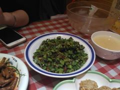 -鑫小城故事·藕汤·家常菜(台北一路总店)