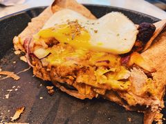 Tandoori&nbsp;chicken&nbsp;omelette-Passion by Gerard Dubois