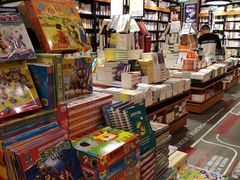 -西西弗书店&矢量咖啡(来福士广场店)