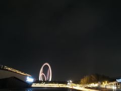 -南京眼步行桥