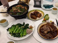 -五谷芳乳鸽王(海景店)