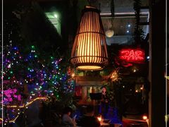 -城墙外BAR