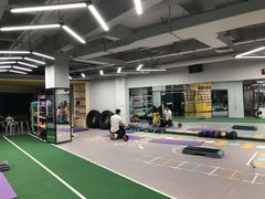-CXFIT 陈徐健身工作室(凯旋店)